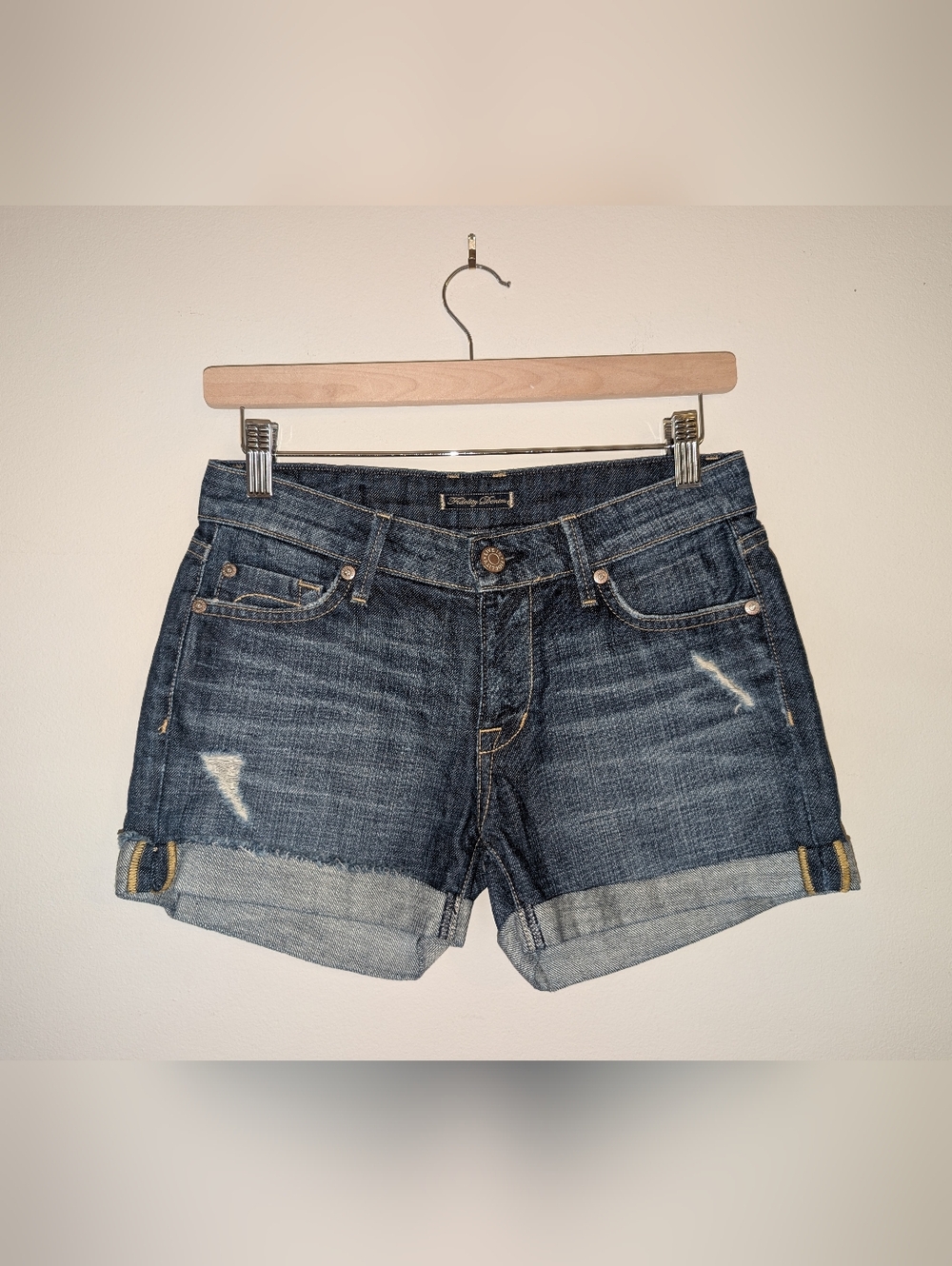 Dark Wash Low Rise 3" Short